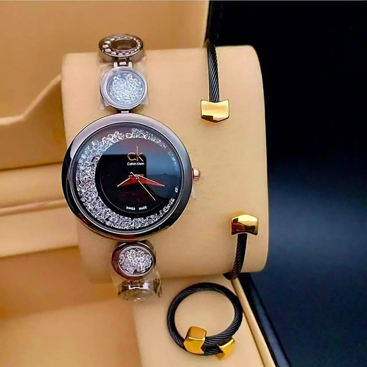ساعت مچی جذاب و جدید