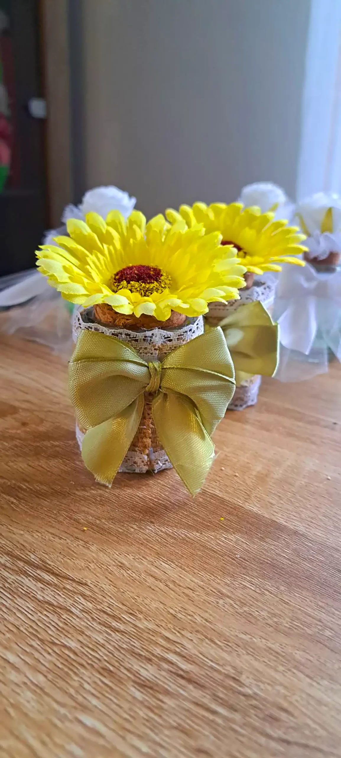 گلدان گل برای میز وسط