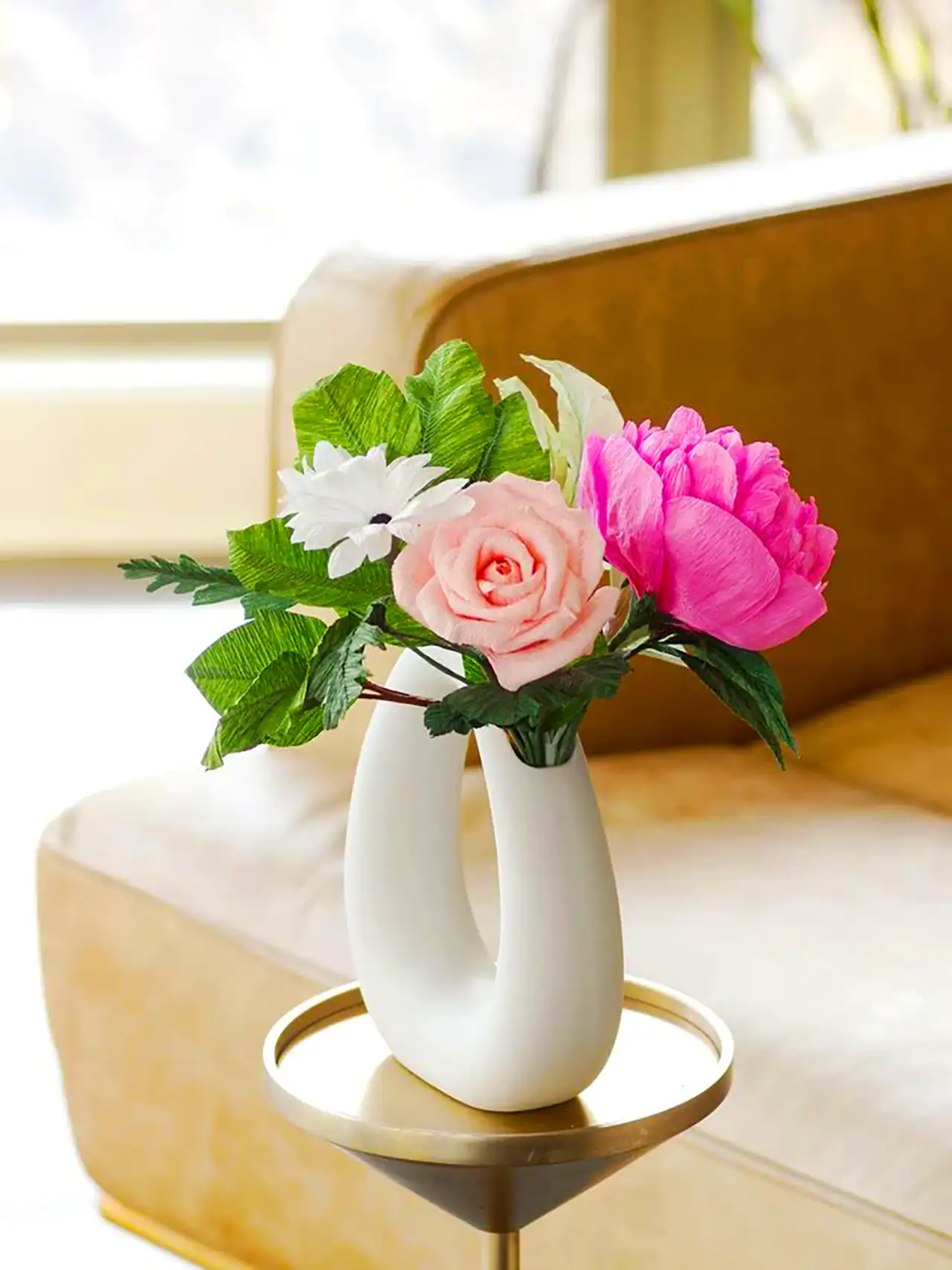 گلدان گل برای میز وسط