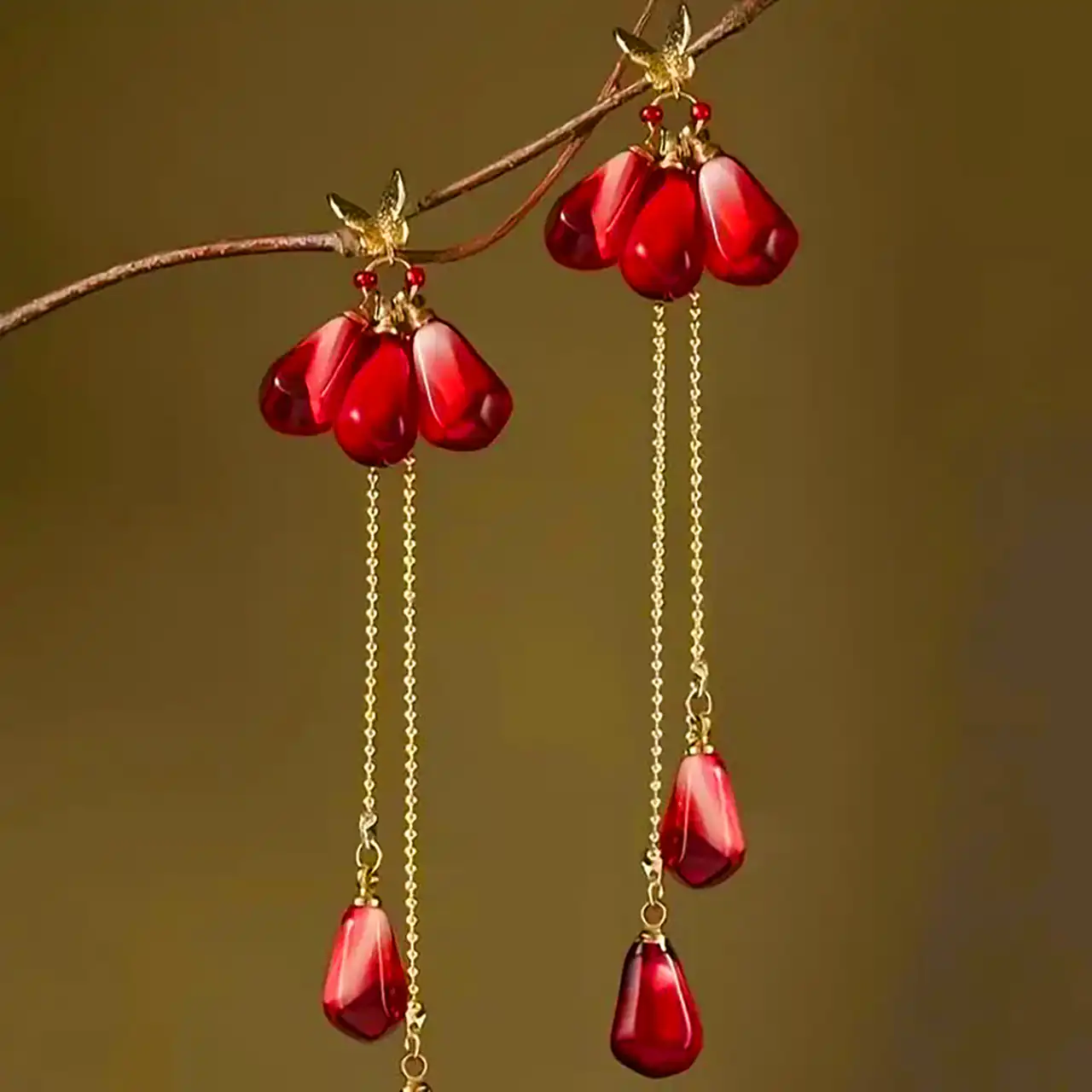 گوشواره فانتزی طرح انار
