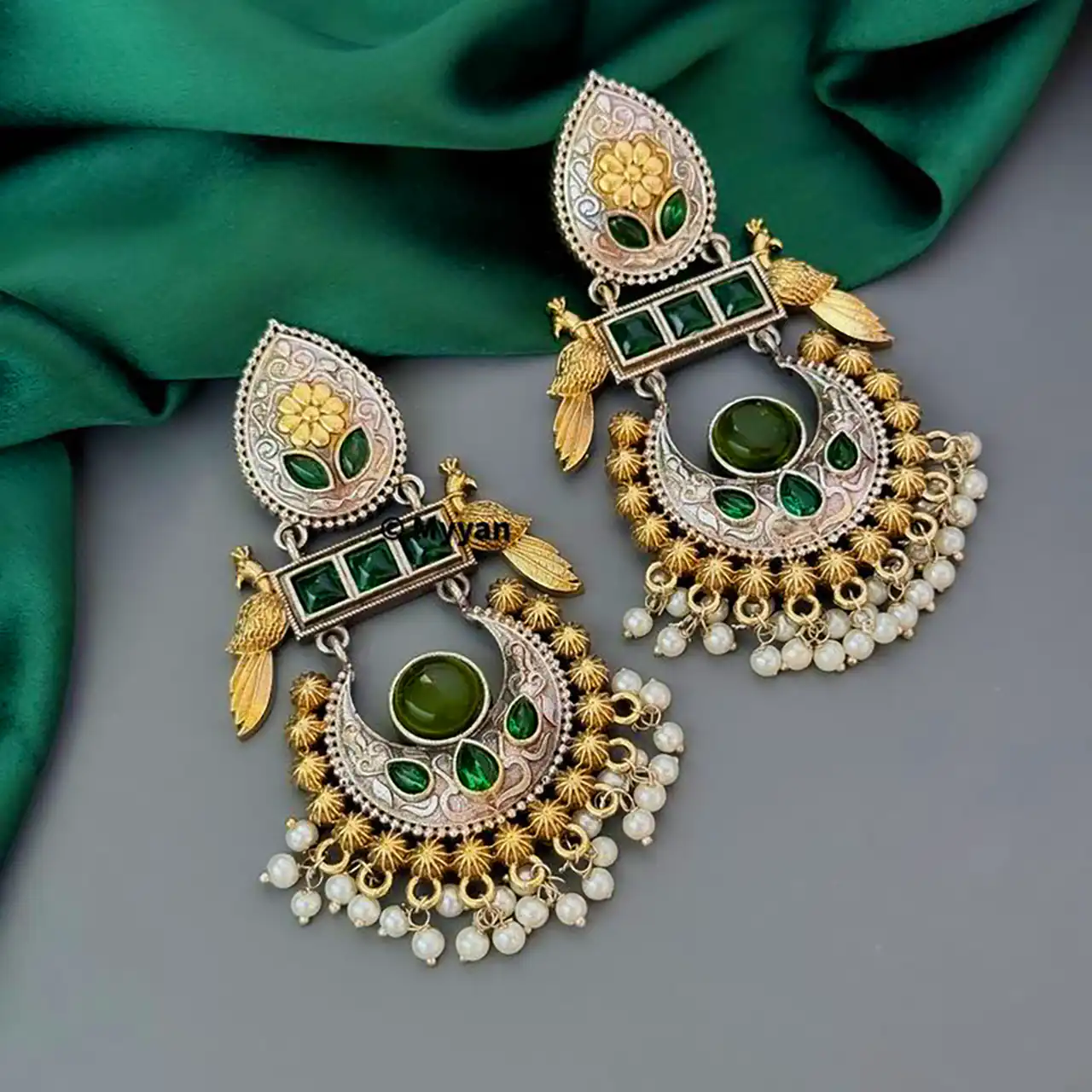 گوشواره سبز هندی شیک