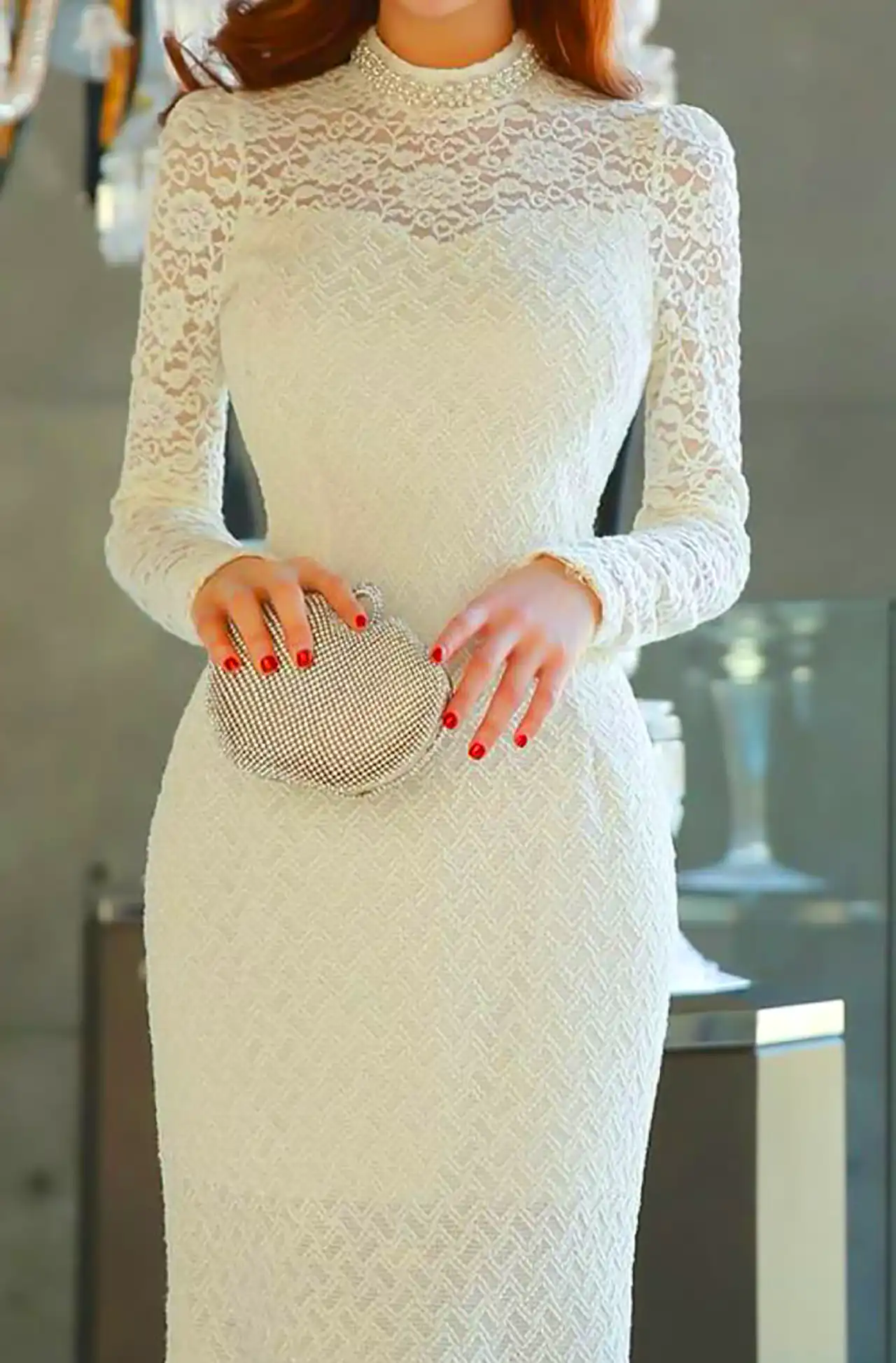 پیراهن مجلسی گیپور سفید زنانه