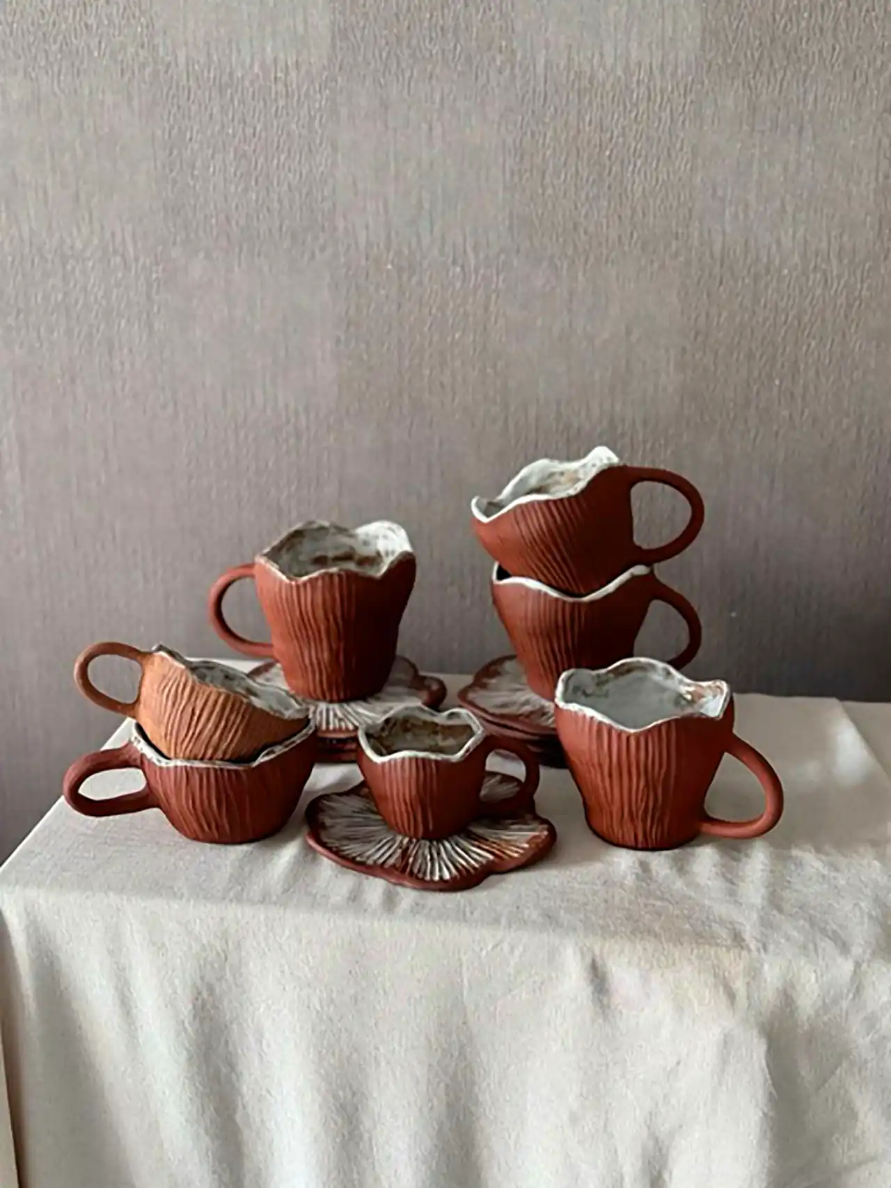 فنجون نعلبکی دستساز هنری