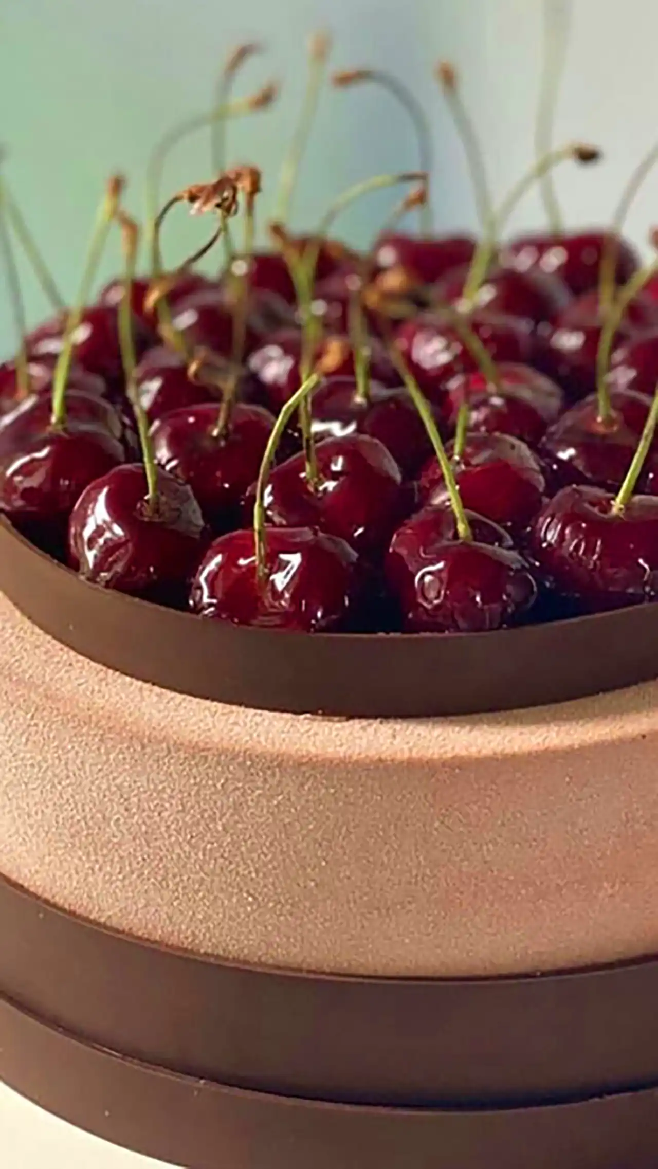 کیک میوه ای شکلاتی خاص