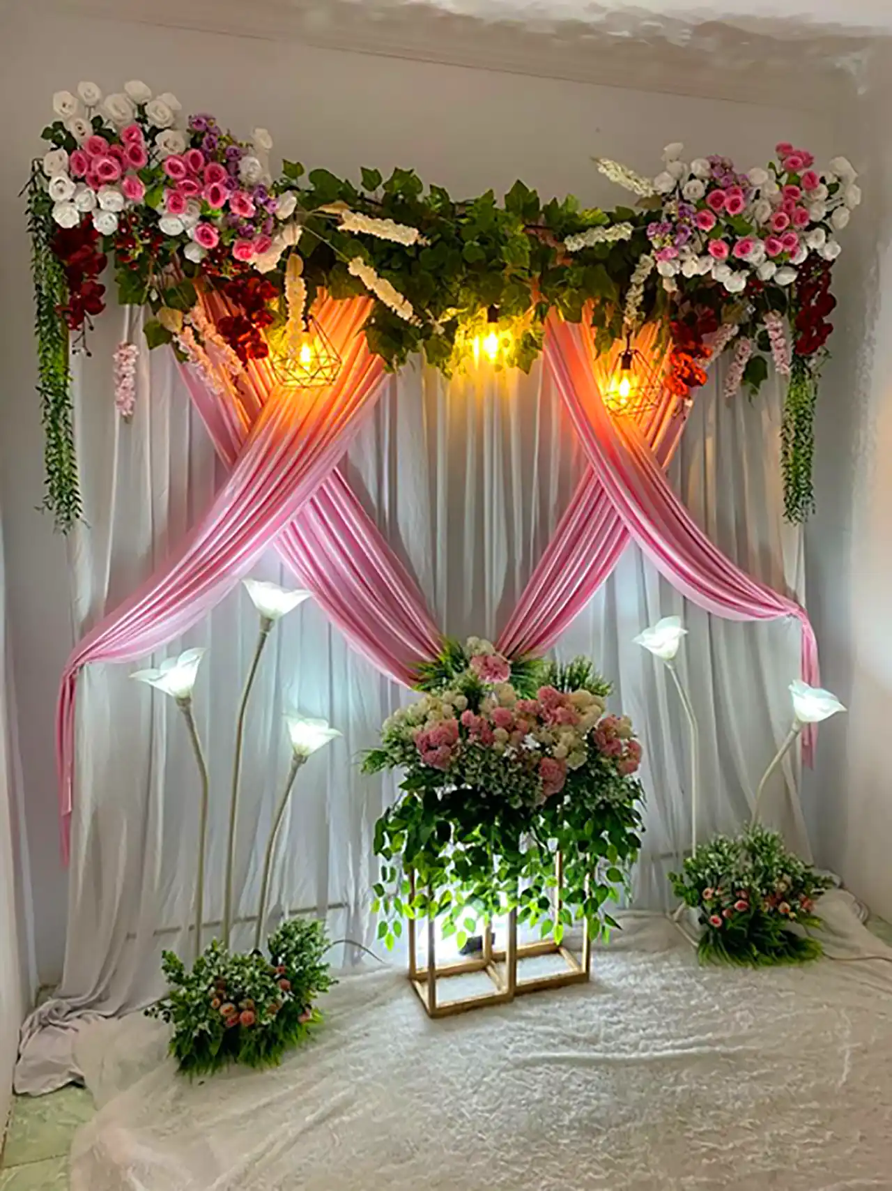 استیج عروسی عاشقانه و شیک