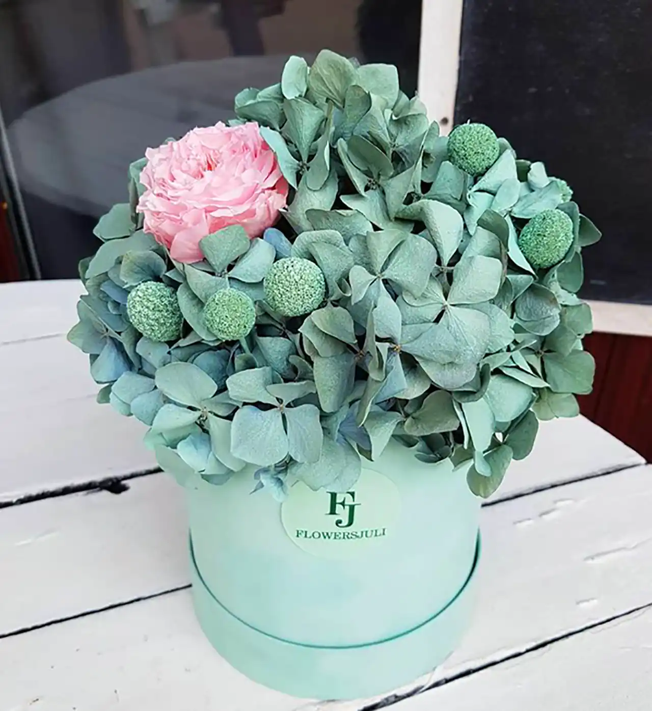 باکس گل شیک برای هدیه 