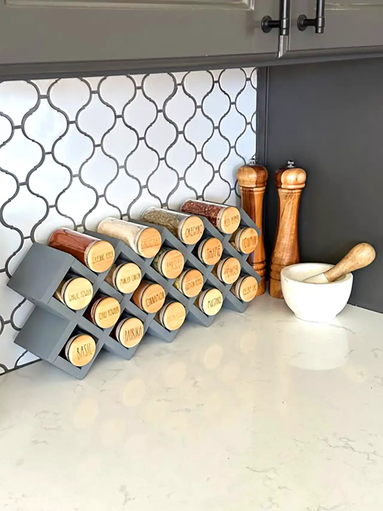 مدل جدیدی شلف چوبی ادویه 
