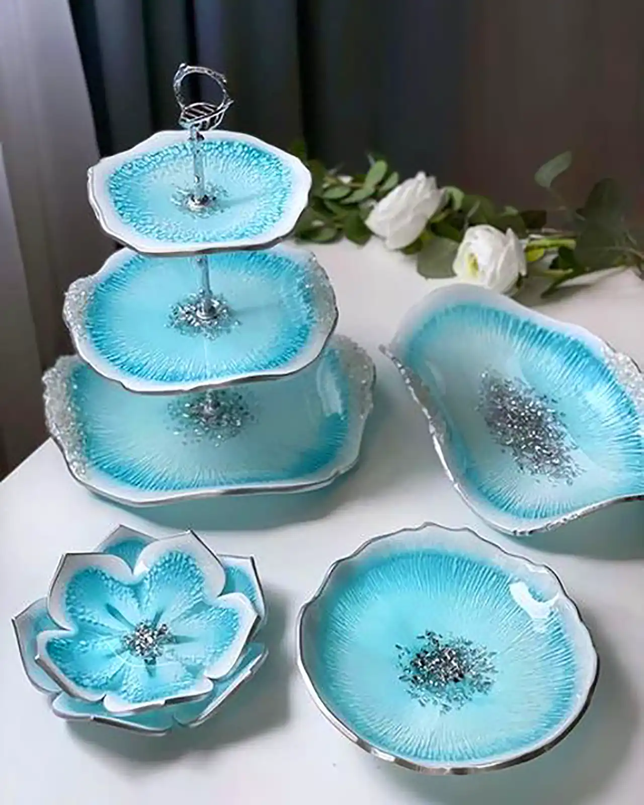 ظروف پذیرایی رزینی شیک
