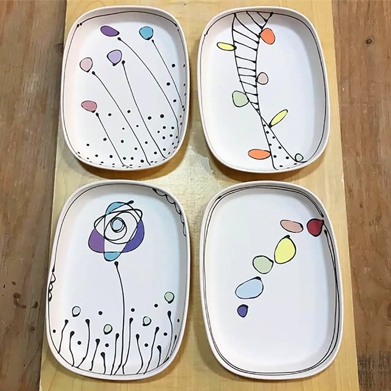 مدل ظروف شیک و طرحدار پذیرایی